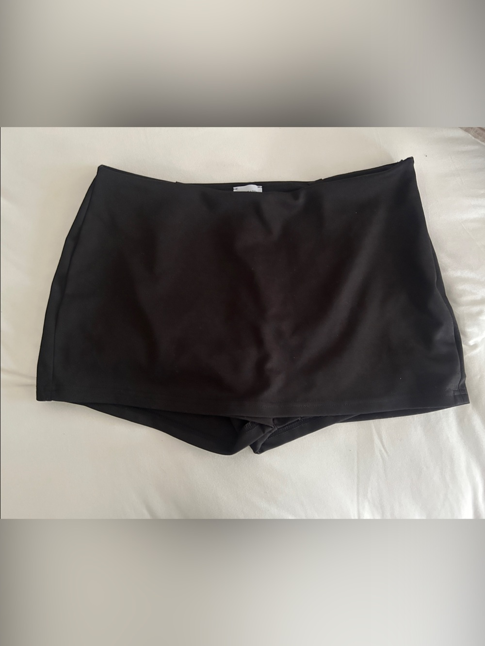 La Hearts Black Mini Skirt